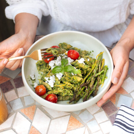 Kale Pesto Pasta