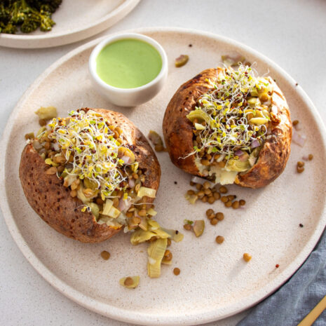Stuffed sweet potatoes with zesty green dressing