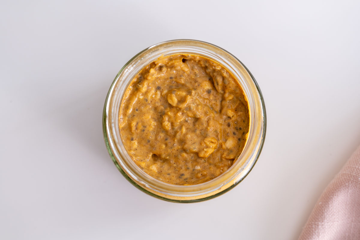 Pumpkin spice overnight oats before adding toppings
